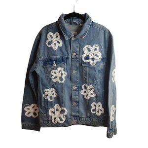 Ragged Jeans Dropout Daisy Trucker Denim Jacket NWOT Urban Outfitters Size Small